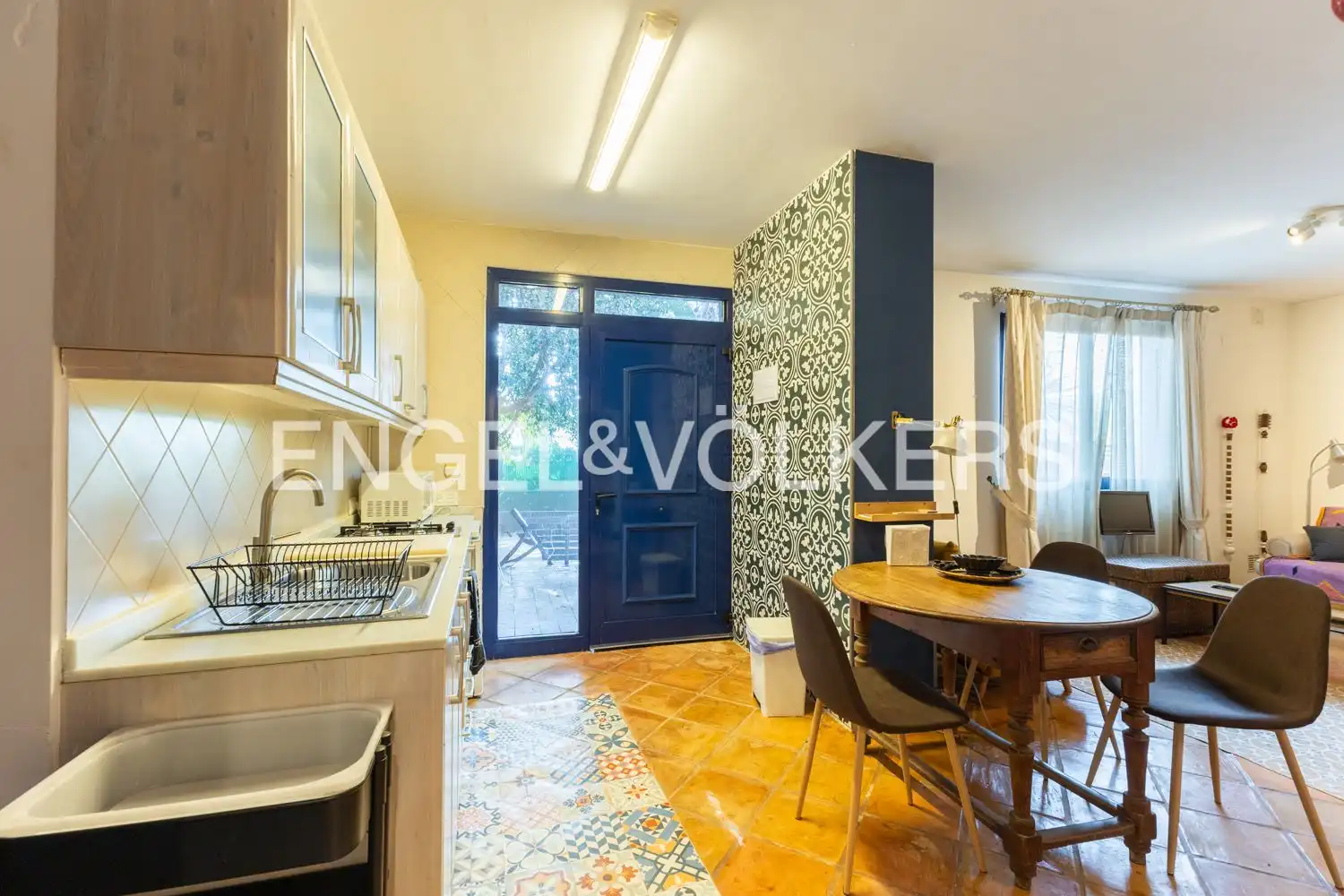 Cocina de Casa o chalet en venta en Gilet con Aire acondicionado, Calefacción y Jardín privado