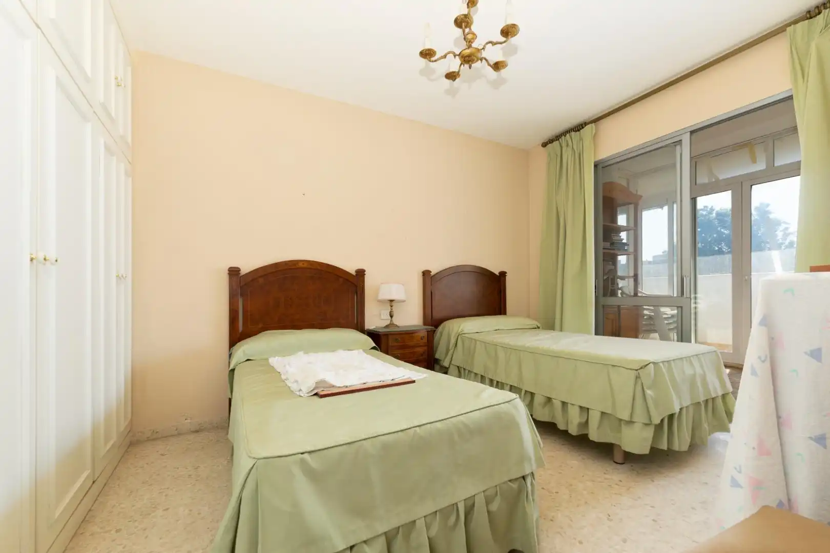 Apartment with pool for sale in Avenida de Santa Amalia, imagen 8
