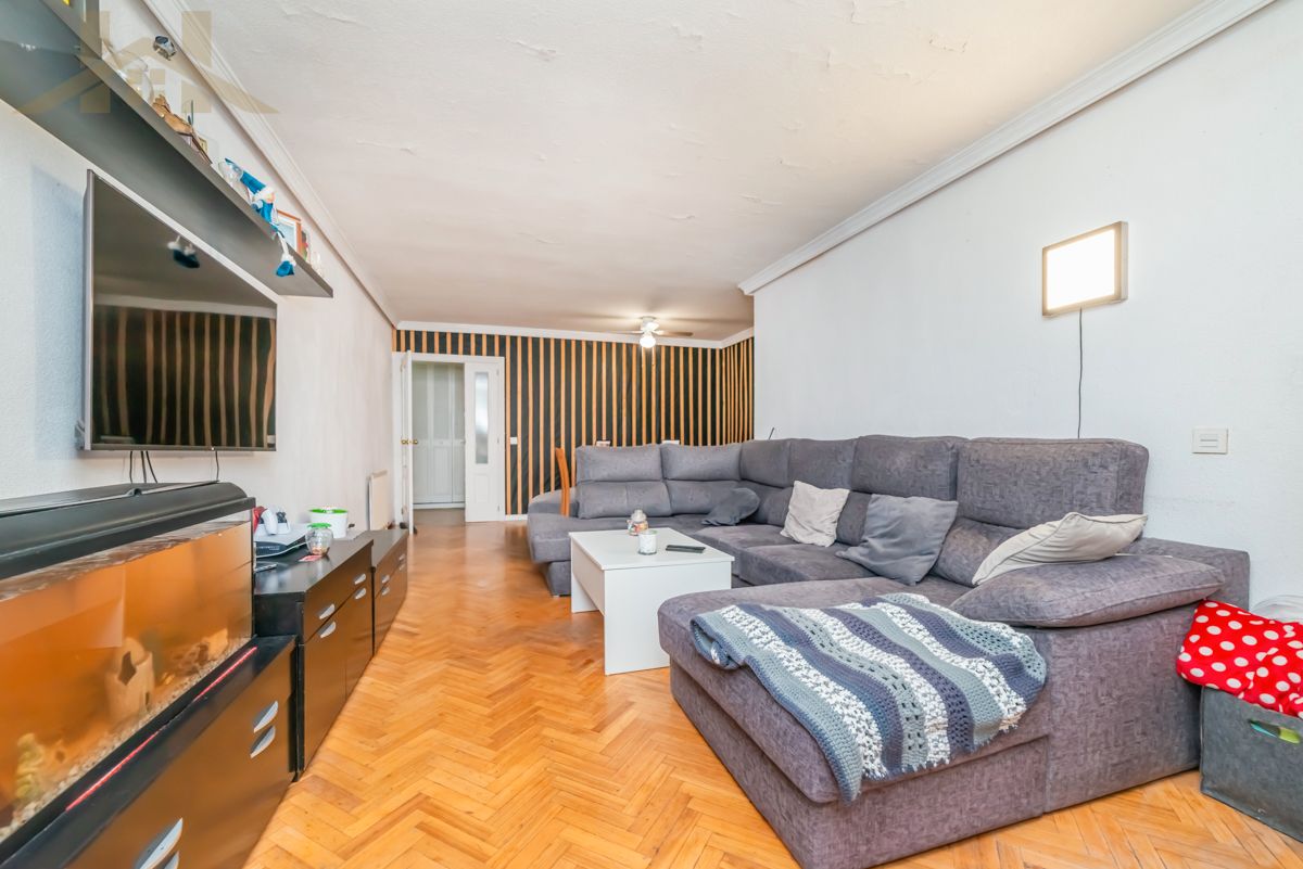 Living room of Flat for sale in Leganés  with Heating, Terrace and Storage room