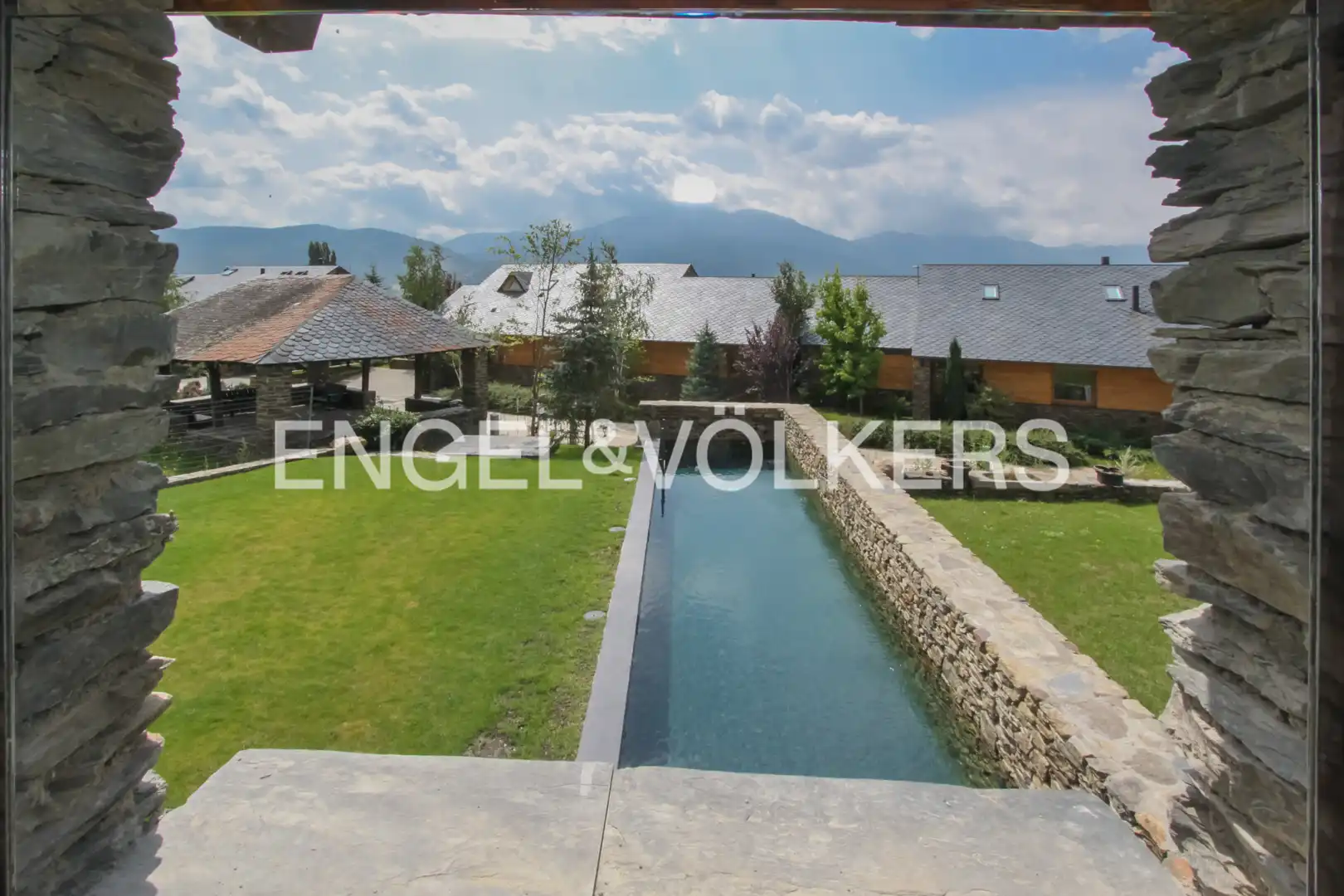 Piscina de Casa o chalet de alquiler en Bolvir con Calefacción, Jardín privado y Parquet