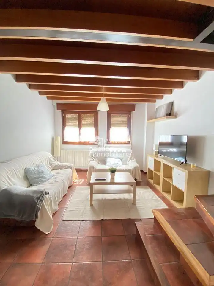 Sala de estar de Piso para compartir en Segovia con Calefacción, Terraza y Amueblado