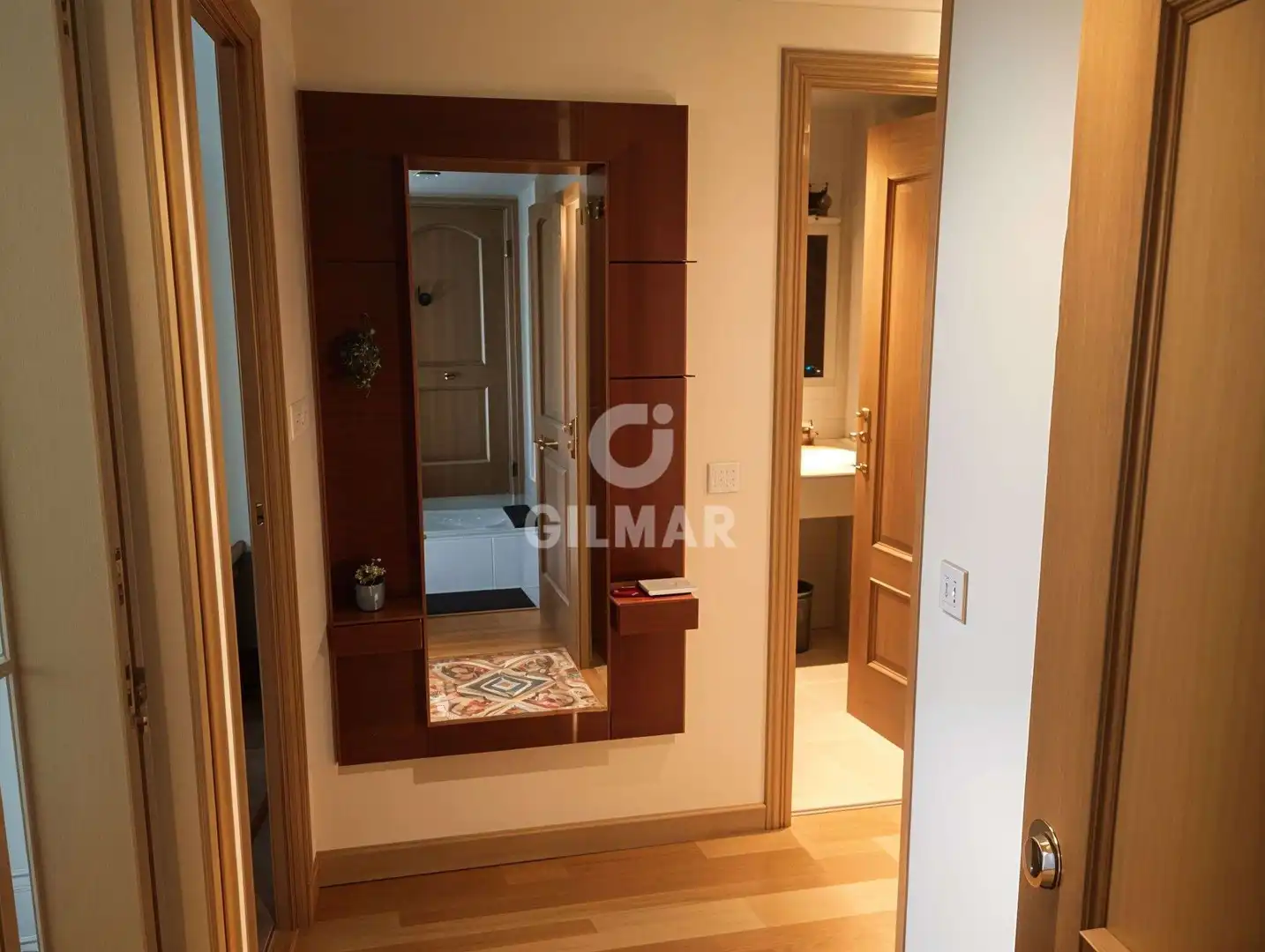 Piso en venta en Madrid con Calefacción y Jardín privado