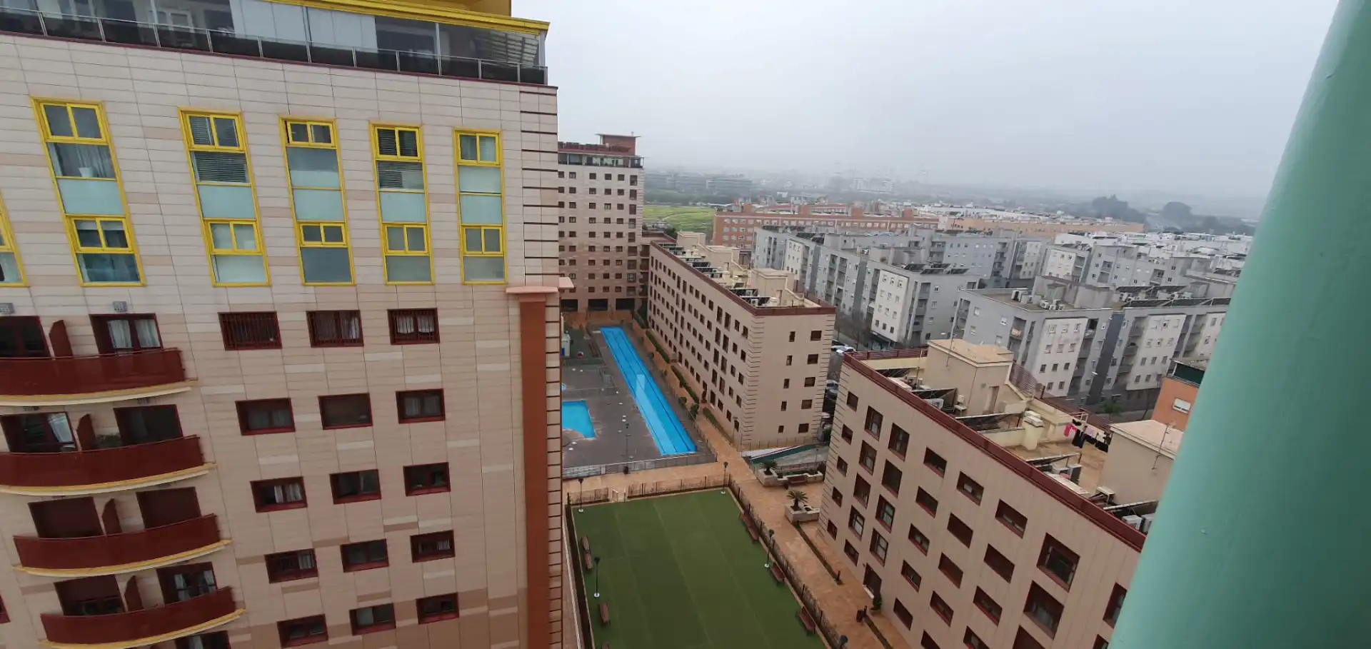 Piscina de Piso en venta en Sevilla con Aire acondicionado y Terraza