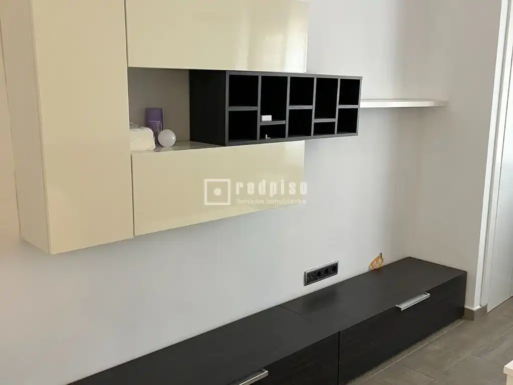 Habitación de Piso en venta en Madrid con Calefacción