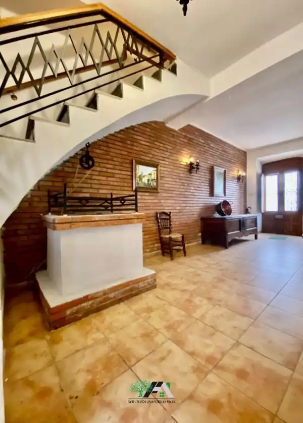 Casa amb terrassa en venda a Calle Gaspar Becerra, imagen 3