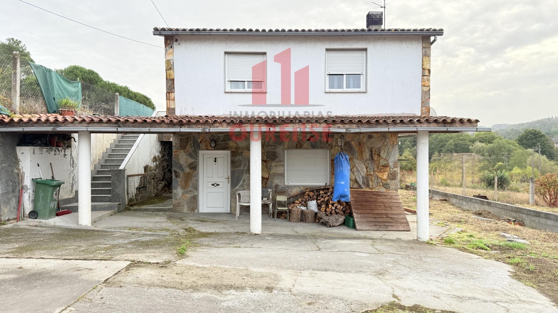 Exterior view of House or chalet for sale in Ourense Capital   with Heating, Private garden and Storage room