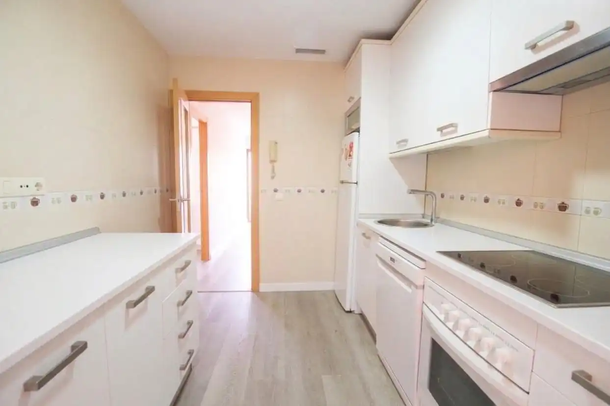Casa a schiera con piscina in vendita a El Retiro - Parque Atlántico - Ronda este, imagen 9