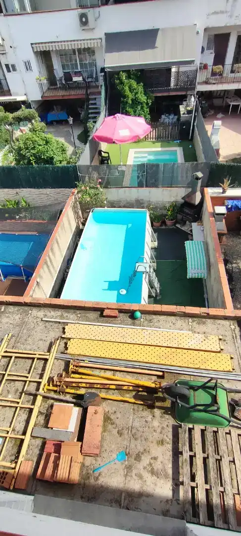 Piscina de Casa adosada en venta en Nord-est