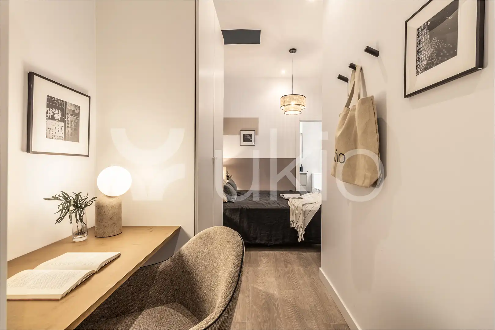 Habitación de Apartamento de alquiler en Madrid con Amueblado, Horno y Lavadora