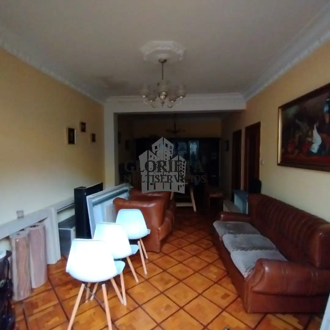 Sala de estar de Casa o chalet en venta en Vigo  con Calefacción y Balcón