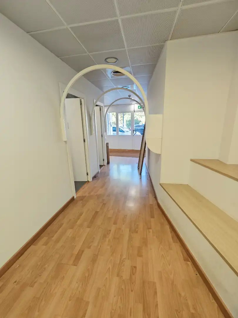 Gewerbefläche zur Miete in Carrer de Joan Maragall, imagen 4