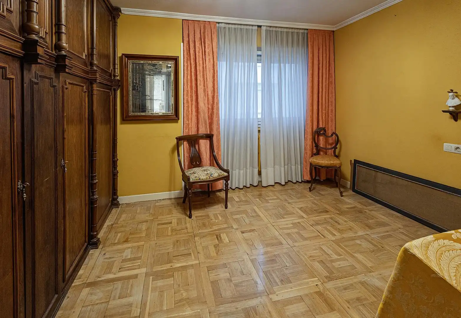 Schlafzimmer von Wohnung zum Verkauf in Valladolid mit Heizung