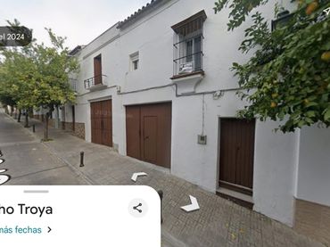 Casa en venda a Calle Camacho Troya 9