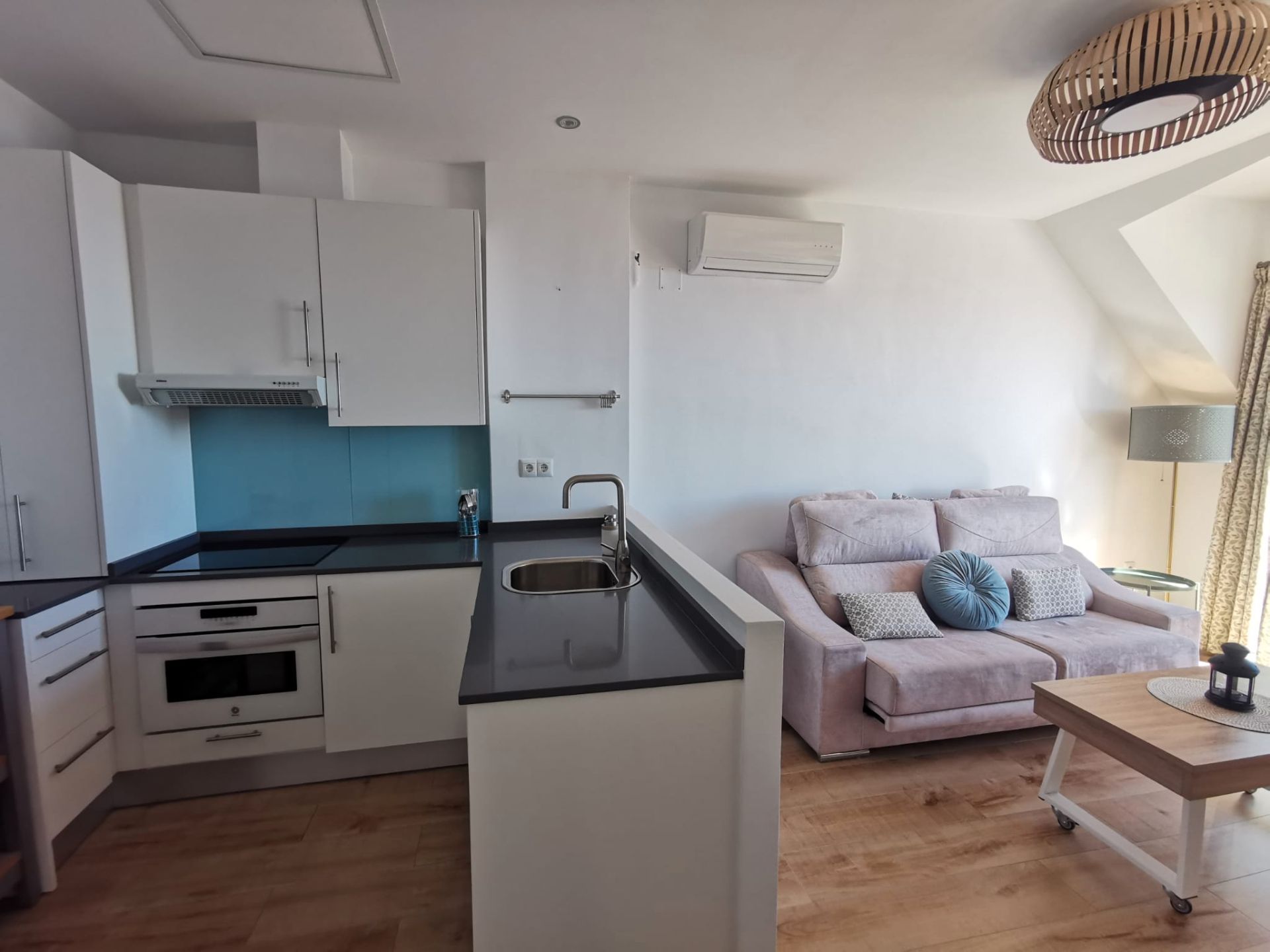 Flat for rent in Calle Pinsapo, Casablanca - La Viñuela