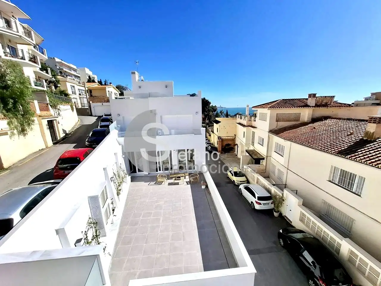 Außenansicht von Erdgeschoss zum Verkauf in Málaga mit Klimaanlage und Terrasse