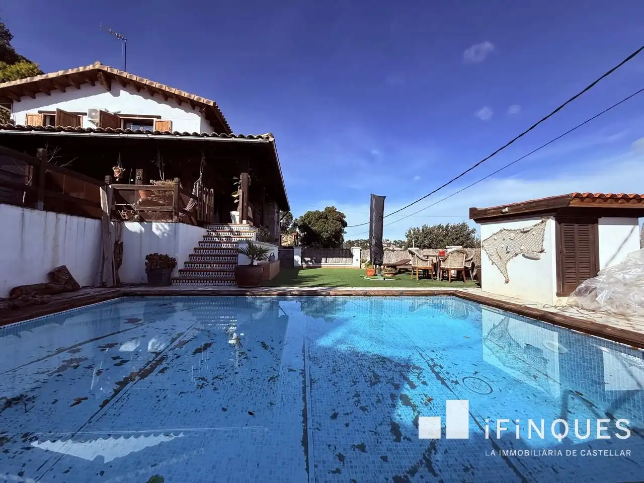 Swimming pool of Houses for sale in Castellar del Vallès  with Air Conditioner, Heating and Private garden