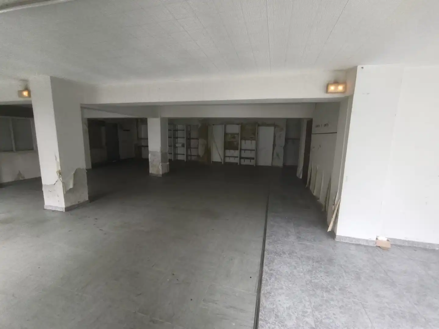 Local comercial en venta en Rúa Antonio Puga 4, imagen 9