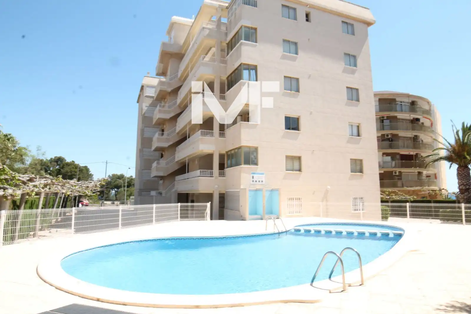 Piscina de Apartament en venda en Mont-roig del Camp amb Terrassa, Piscina i Piscina comunitària