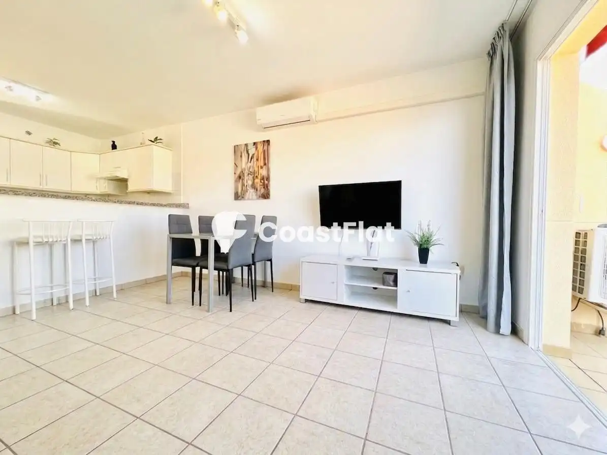 Sala de estar de Apartamento en venta en Santiago del Teide con Aire acondicionado, Calefacción y Terraza