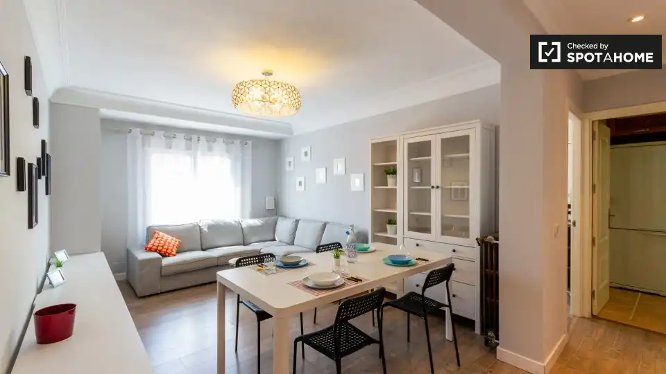 Room in Puerta del Ángel