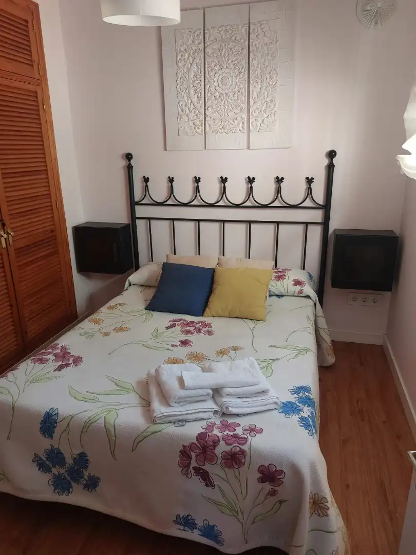 Habitación de Casa o chalet en venta en Málaga con Aire acondicionado, Jardín privado y Piscina