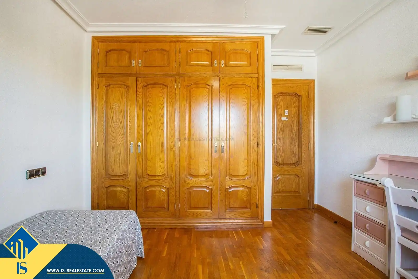 Chalet con jardín en venta en Zona Carrefour - Urbanizaciones, imagen 32