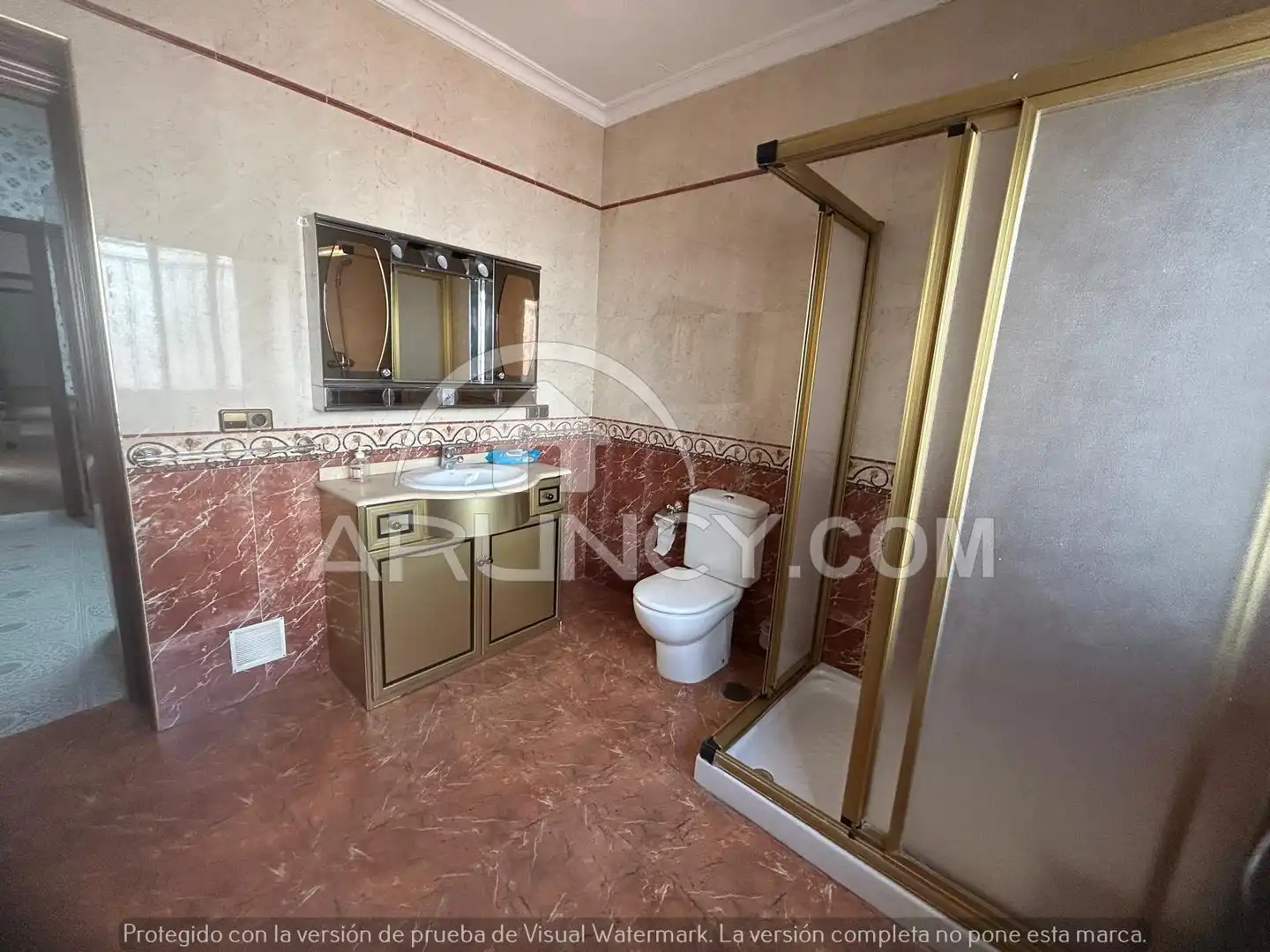 Baño de Casa o chalet de alquiler en Alcalá de Guadaira con Aire acondicionado, Terraza y Trastero
