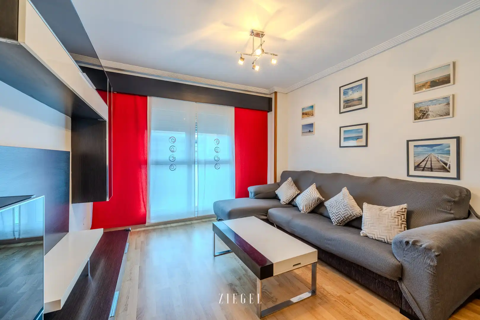 Living room of Flat for rent in Las Palmas de Gran Canaria  with Private garden, Storage room and Swimming Pool