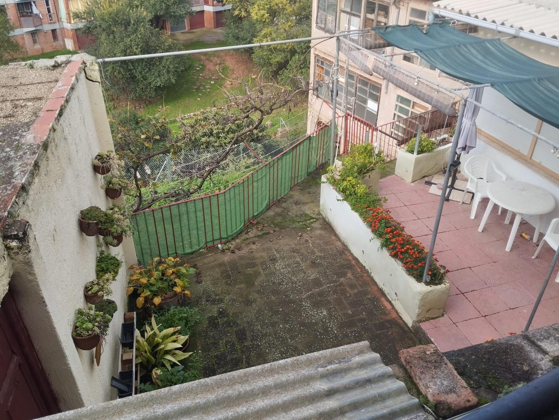 Terrassa de Casa adosada en venda en Sant Llorenç Savall amb Jardí privat