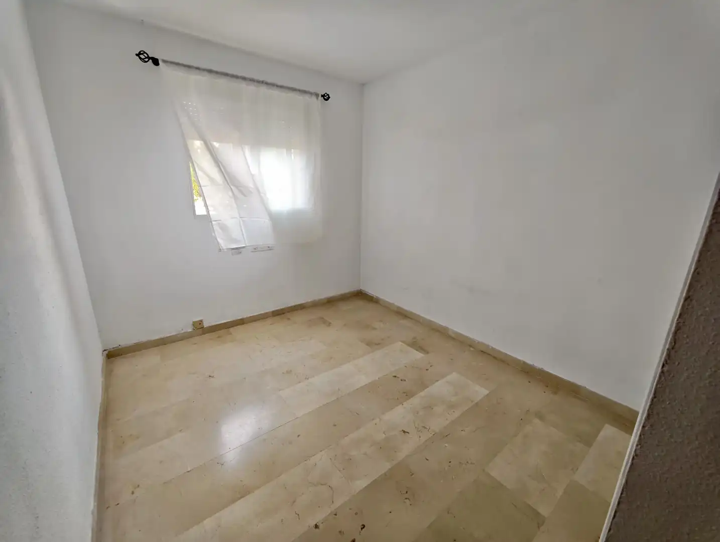 Apartment with pool for sale in Playa de Poniente, imagen 20