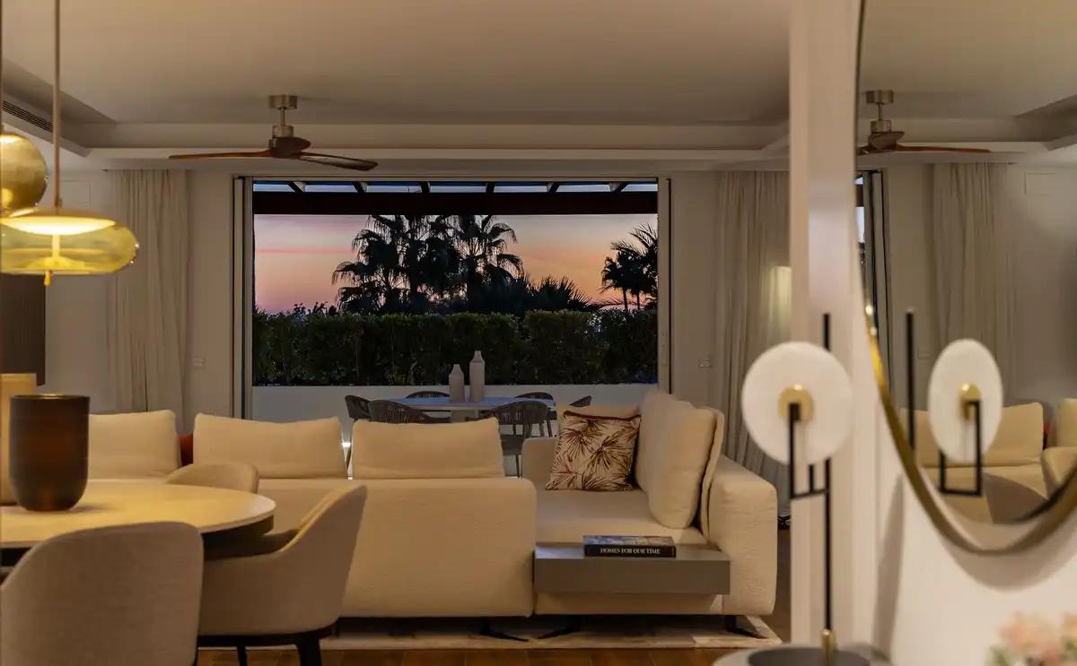 Sala de estar de Apartamento en venta en Milla de Oro