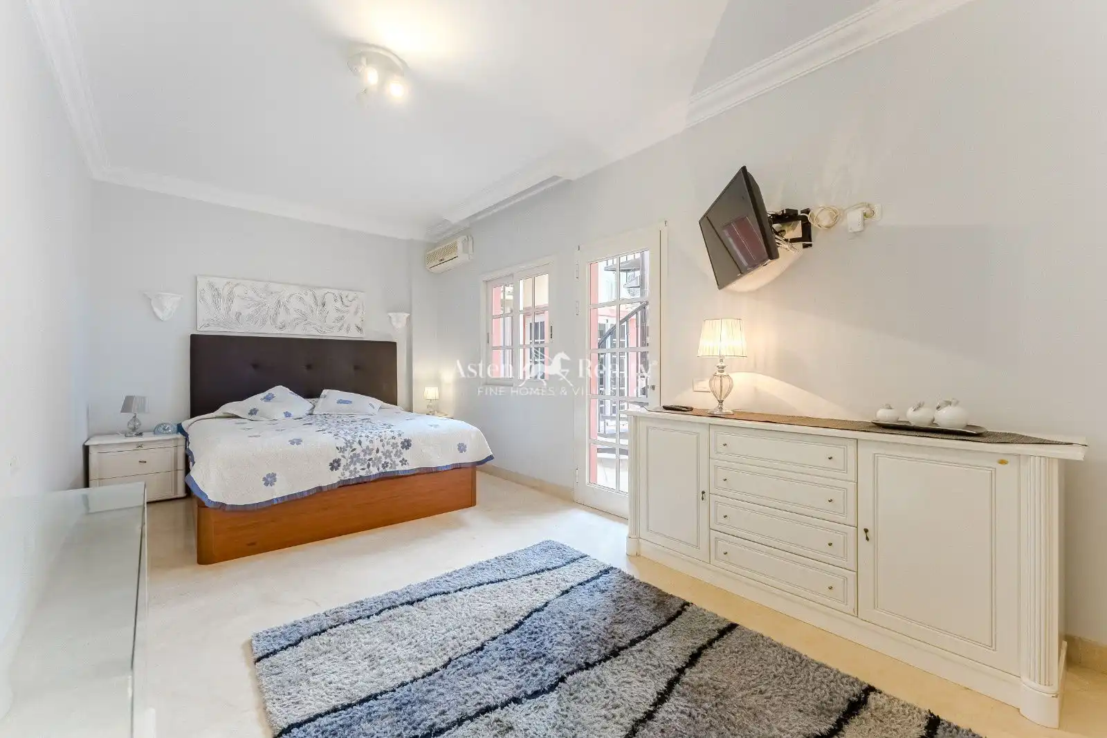 Schlafzimmer von Dachboden zum Verkauf in Adeje mit Klimaanlage, Terrasse und Abstellraum