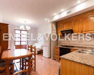 Cuina de Apartament de lloguer en  Valencia Capital amb Aire condicionat, Calefacció i Balcó