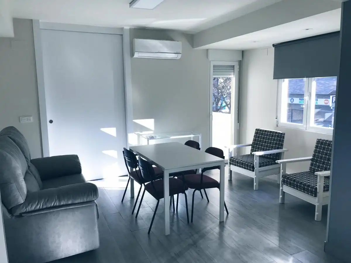 Comedor de Piso de alquiler en Granada con Calefacción, Amueblado y Balcón