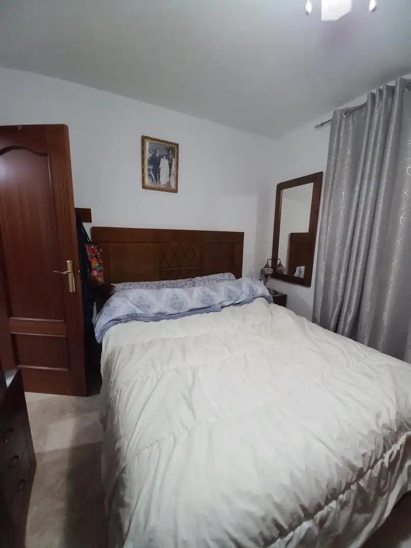 Dormitori de Pis en venda en Jaén amb Traster i Moblat