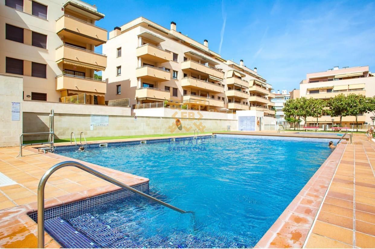 Piscina de Pis en venda en Lloret de Mar amb Aire condicionat, Moblat i Piscina comunitària