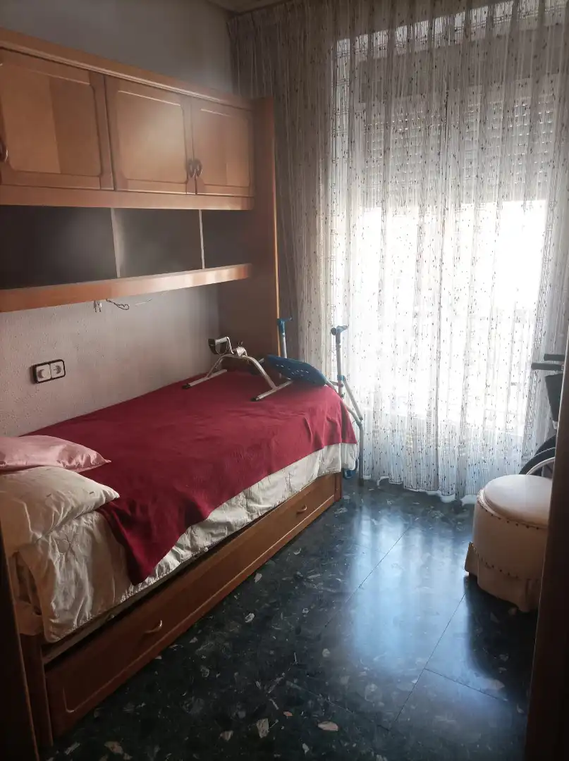 Habitación de Piso en venta en Valencia con Terraza y Balcón