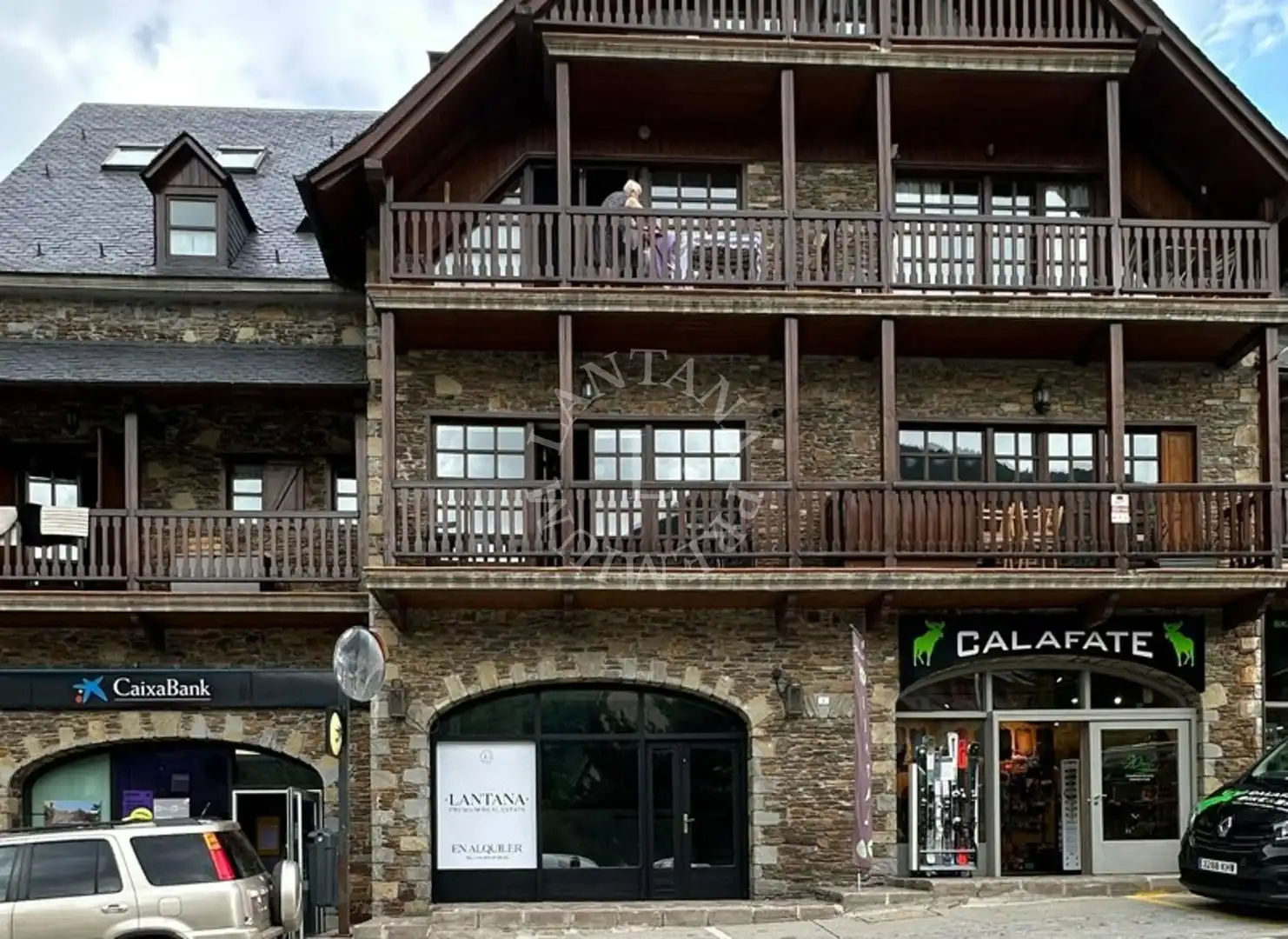 Gewerbefläche zur Miete in Baqueira