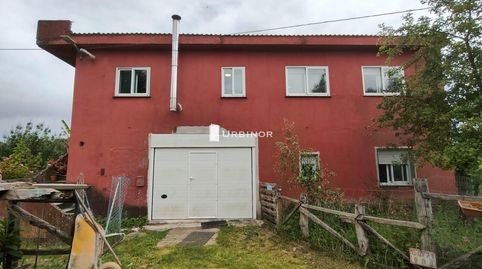 Foto 2 de Casa o chalet en venta en Leiro, Ourense