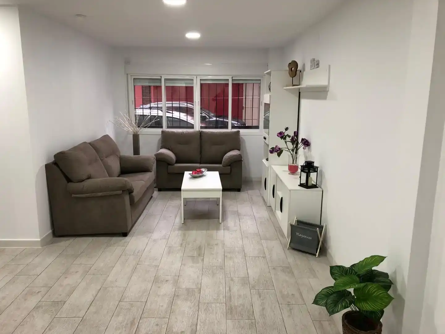 Sala d'estar de Pis en venda en  Sevilla Capital amb Aire condicionat