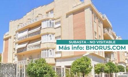 Foto 3 de Dúplex en venda a Universidad de Salamanca, 13, Zona Universitaria, Bormujos