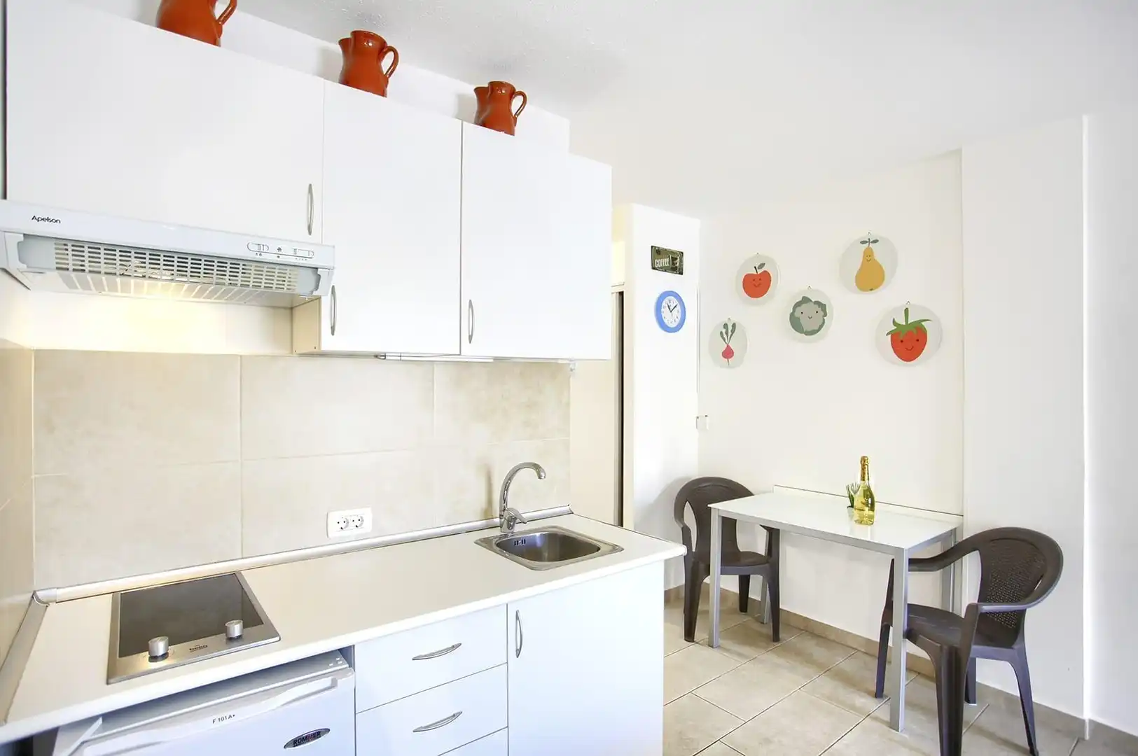 Küche von Wohnung zum Verkauf in Arona mit Terrasse