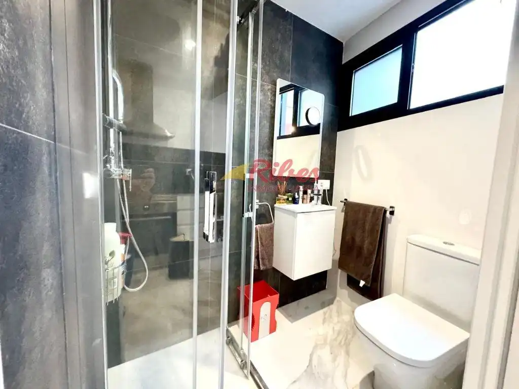 Bathroom of Detached homes for sale in Cullera