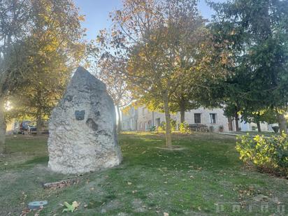 Außenansicht von Haus oder Chalet zum verkauf in Atapuerca