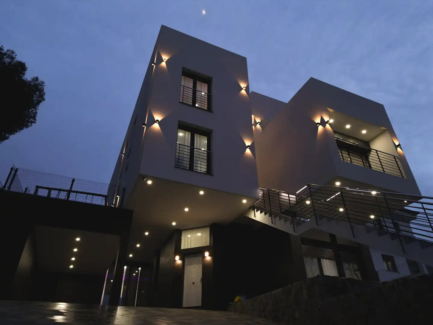 Vista exterior de Casa o xalet en venda en Oropesa del Mar / Orpesa amb Aire condicionat, Calefacció i Jardí privat