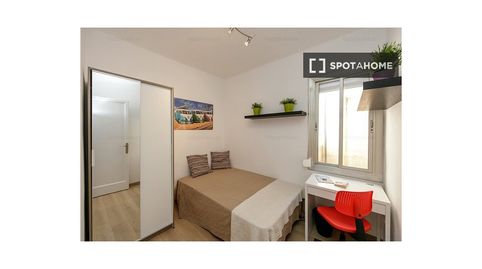Foto 2 de Piso de alquiler en Navas, Barcelona Capital