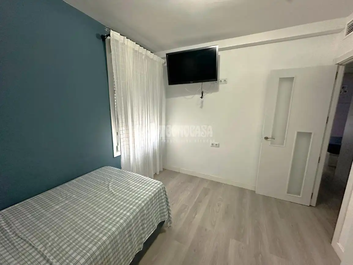Habitación de Piso en venta en Parla con Aire acondicionado, Parquet y Amueblado
