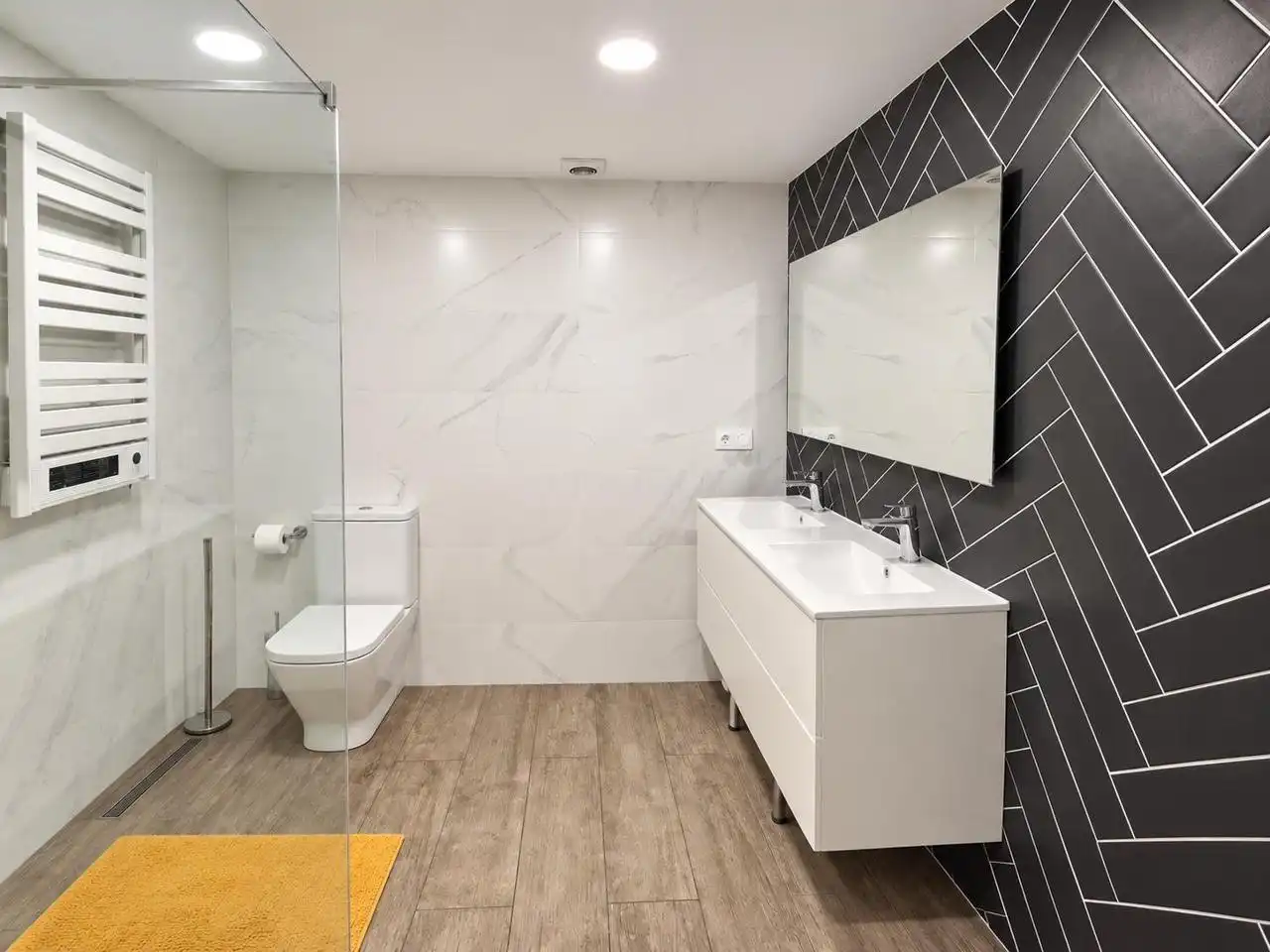 Baño de Planta baja para compartir en Barcelona con Amueblado