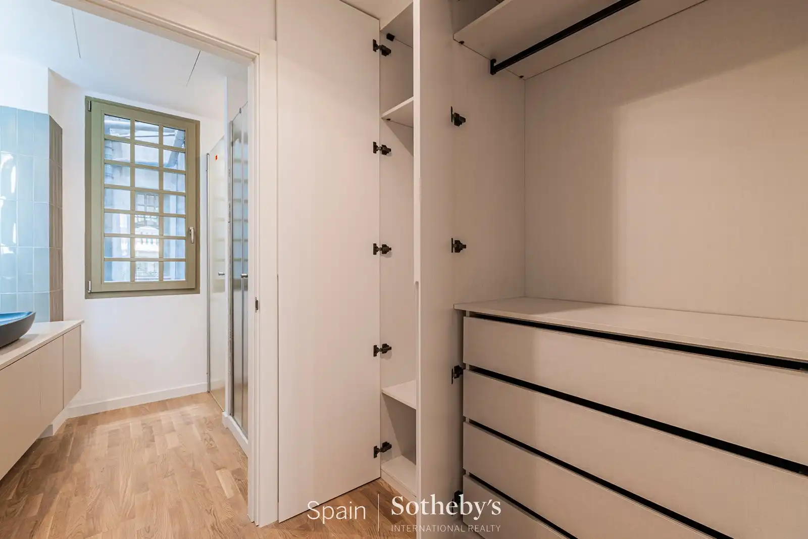 Apartment mit Aufzug zum Verkauf in Carrer Comtal, imagen 10