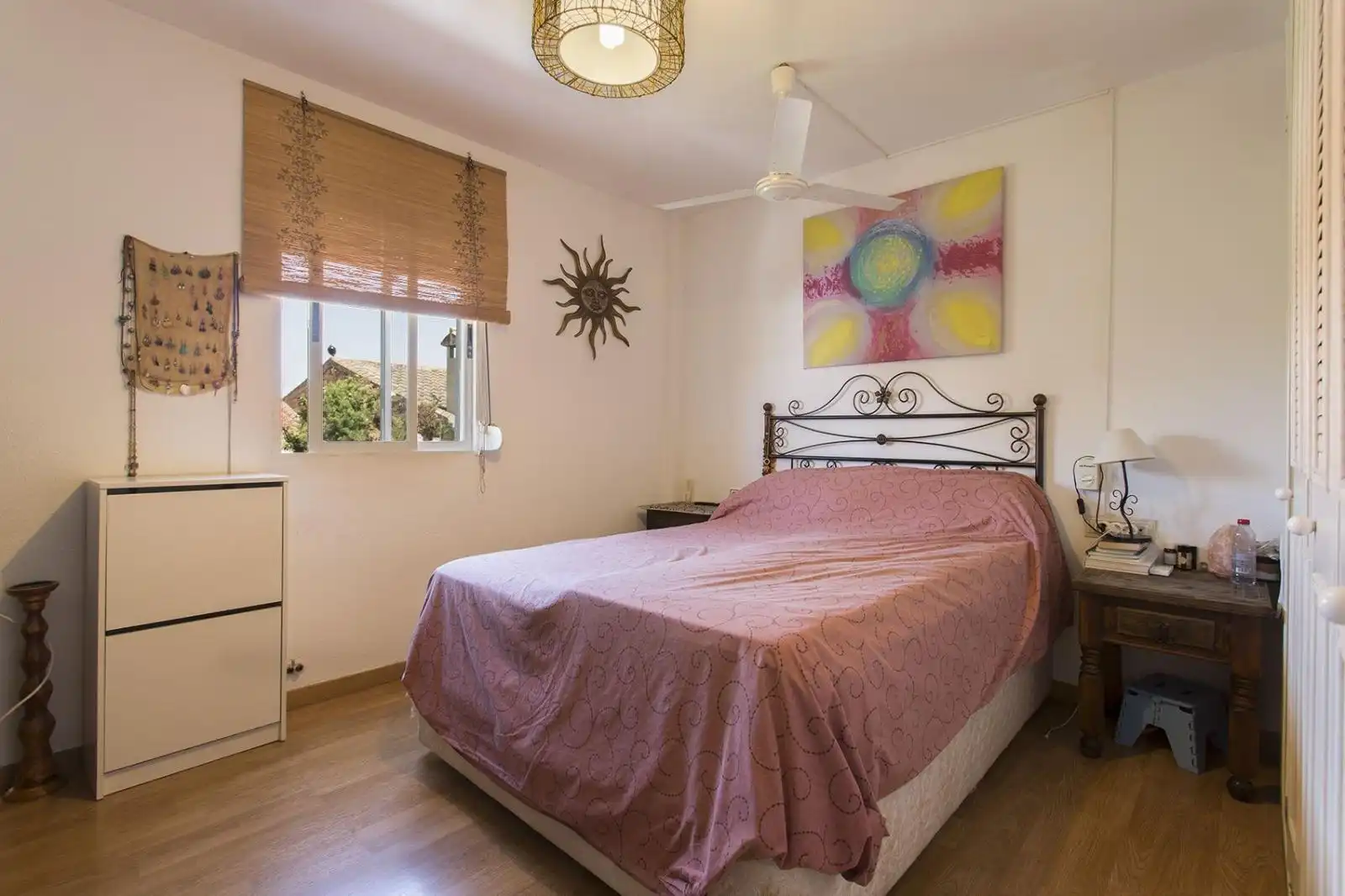 Habitación de Casa adosada en venta en Alhendín